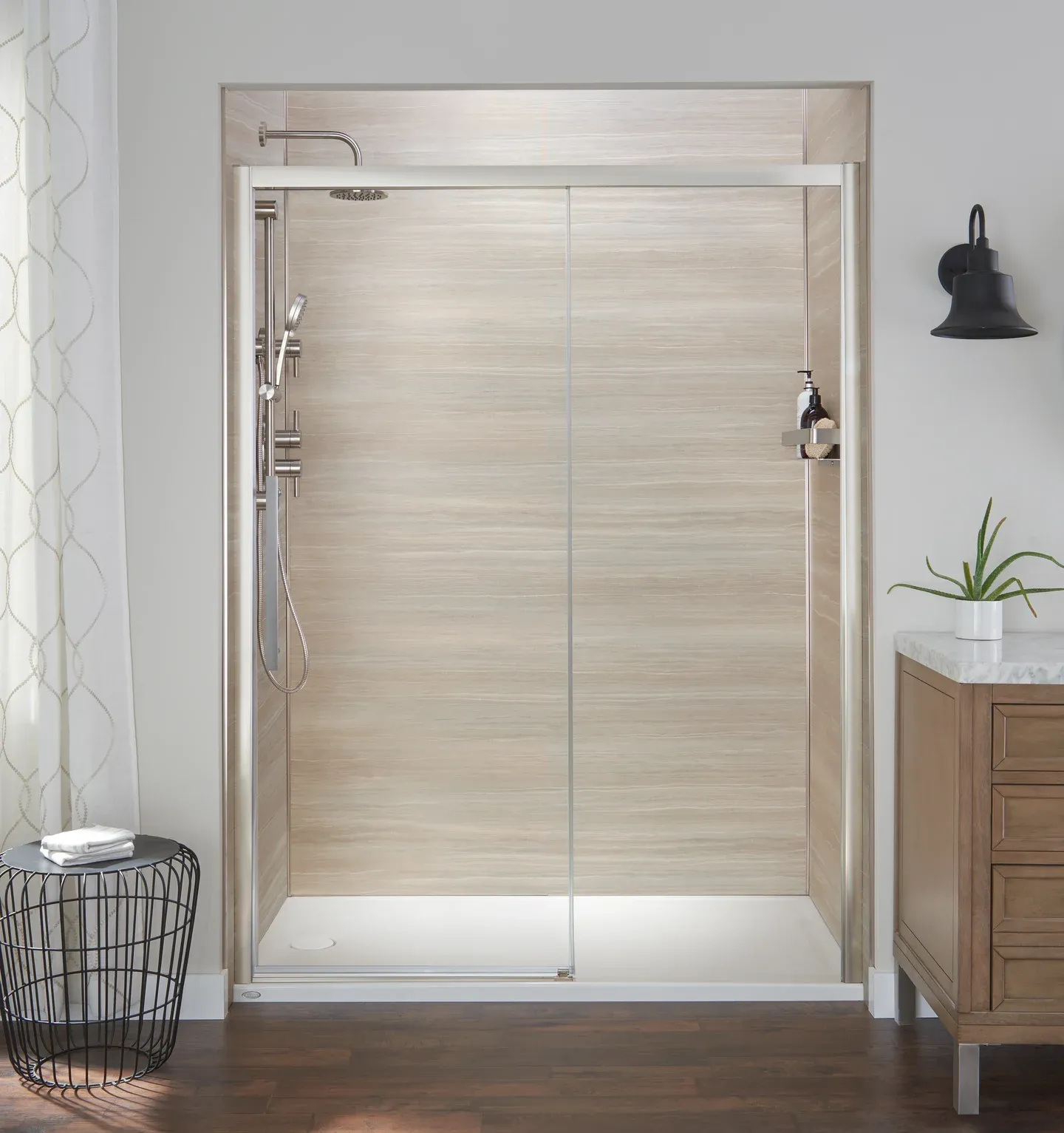 Jacuzzi shower wall option